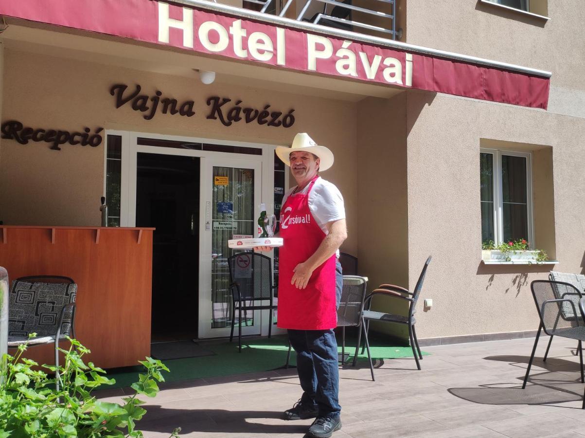 Hotel Pavai Hajduszoboszlo Exterior photo